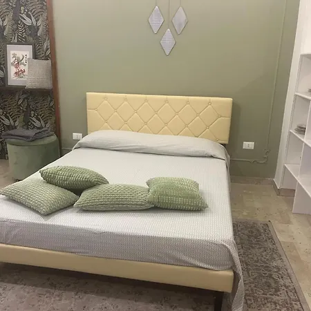 Domus Flora Reggio de Calabre