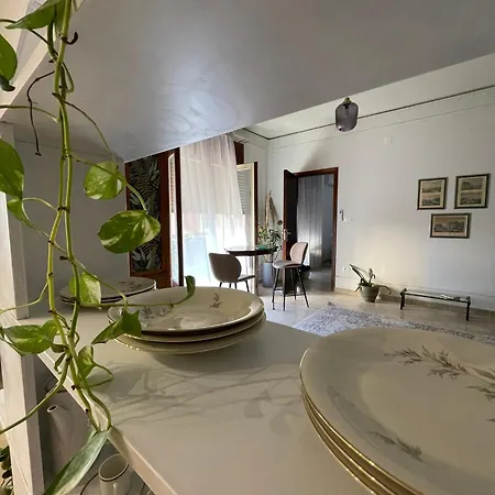 Domus Flora Reggio Calabria