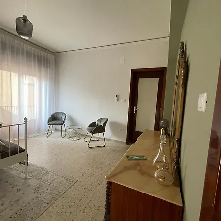 Bed & Breakfast Domus Flora Reggio di Calabria